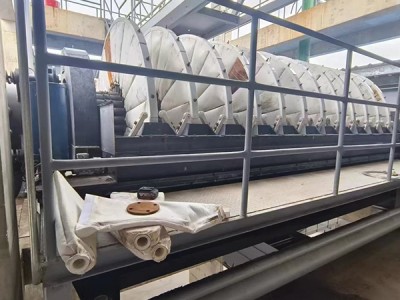 Brazzers físeán catagóir Inexperienced, Déagóirí, Seapáinis, Aziatochki, Téalainnis, Físeán HD ar a dtugtar Téalainnis Cailín Kim watch gan chlárú sa HD