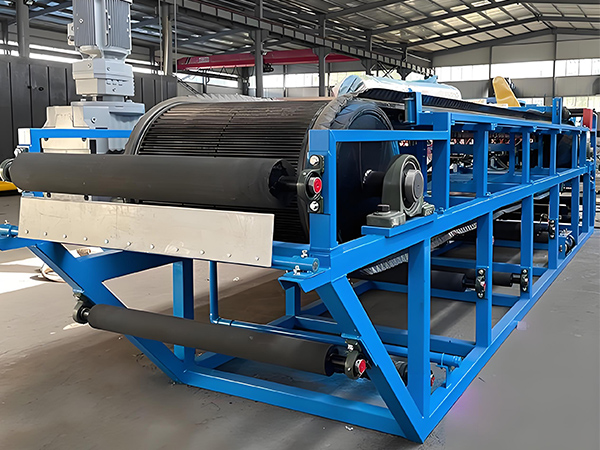 Tá tús á chur amárach le hobair.