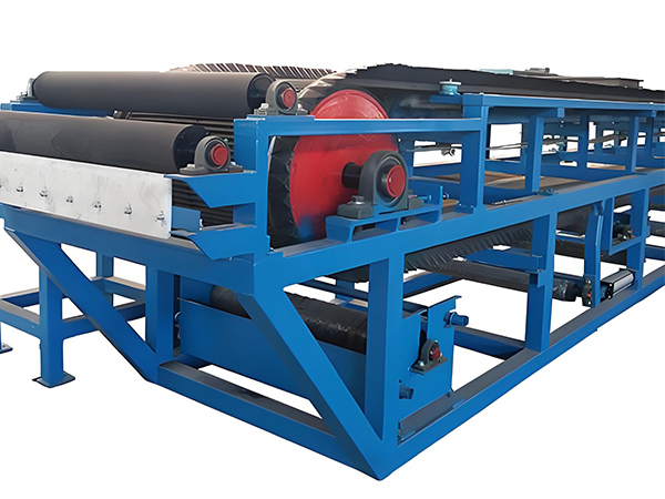 Tá tús á chur amárach le hobair.