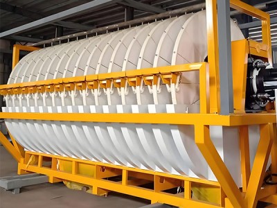 Tá tús á chur amárach le hobair.